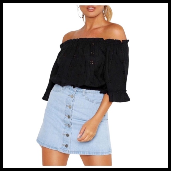 BOOHOO Off the Shoulder Broderie Anglaise Top - Picture 1 of 7